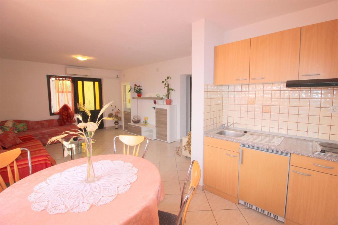 Gianna N2, 600 M From The Beach Novigrad Istria Exteriér fotografie