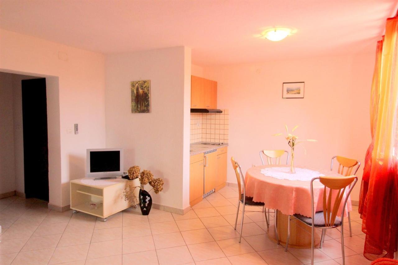 Gianna N2, 600 M From The Beach Novigrad Istria Exteriér fotografie